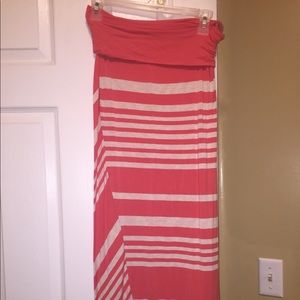 Maxi skirt